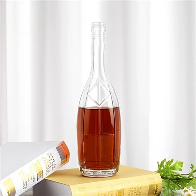 Botella de alcohol de 700 ml.